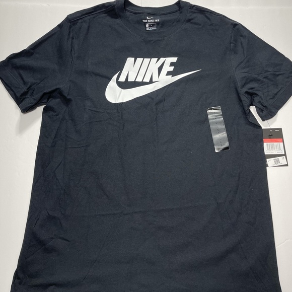 Nɪᴋᴇ ᴛᴇᴇ ʙʟᴀᴄᴋ ʟᴀʀɢᴇ - Picture 1 of 4